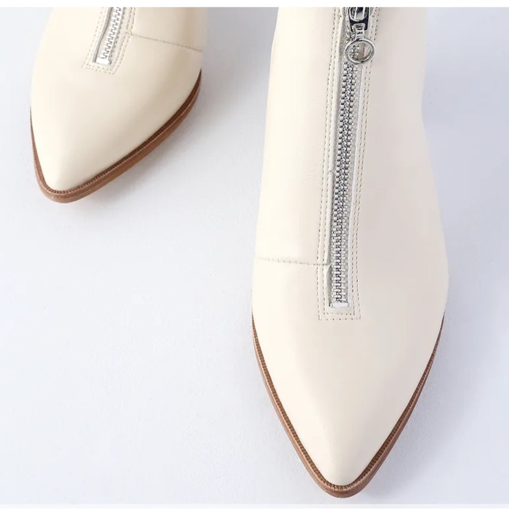 Sole Society $99 Desiray Cream Leather Pointed Toe Booties Size 7.5, 10 & 11 NEW - Picture 4 of 8